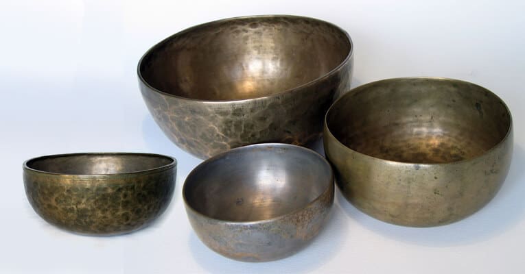 Singing bowls and meditation gongs